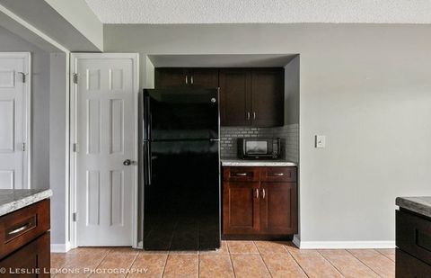Tiny photo for 1338 S Lorraine Road #A, Wheaton, IL 60189 (MLS # 12590877)