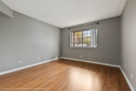 Tiny photo for 1338 S Lorraine Road #A, Wheaton, IL 60189 (MLS # 12590877)