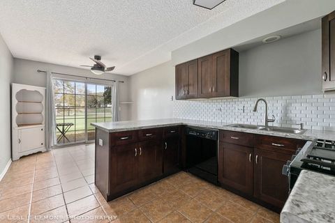 Tiny photo for 1338 S Lorraine Road #A, Wheaton, IL 60189 (MLS # 12590877)