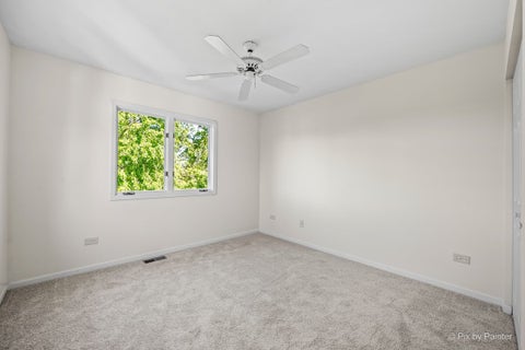 Tiny photo for 255 Charlotte Court, Cary, IL 60013 (MLS # 12634337)