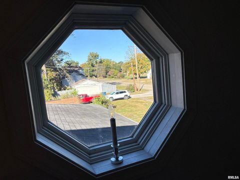 Tiny photo for 831 E 5TH Street, Centralia, IL 62801 (MLS # EB460216)