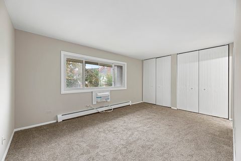 Tiny photo for 10369 Dearlove Road #2A, Glenview, IL 60025 (MLS # 12618909)