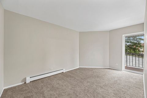 Tiny photo for 10369 Dearlove Road #2A, Glenview, IL 60025 (MLS # 12618909)