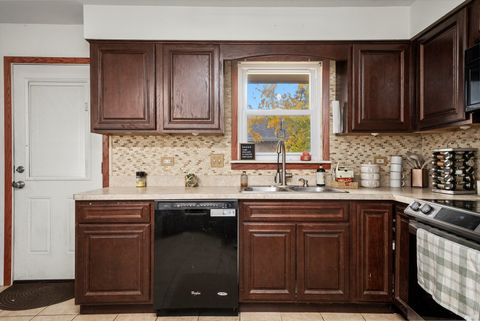 Tiny photo for 7228 S Oketo Avenue, Bridgeview, IL 60455 (MLS # 12513646)