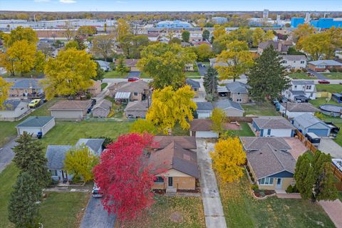 Tiny photo for 7228 S Oketo Avenue, Bridgeview, IL 60455 (MLS # 12513646)
