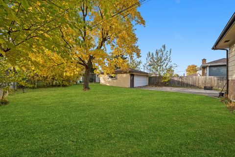 Tiny photo for 7228 S Oketo Avenue, Bridgeview, IL 60455 (MLS # 12513646)