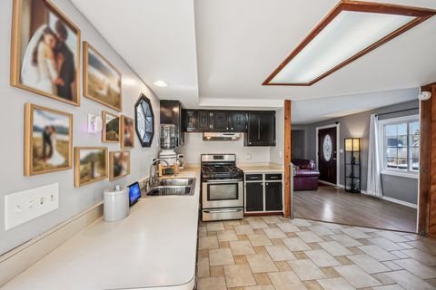 Tiny photo for 7709 E Sunset Drive, Wonder Lake, IL 60097 (MLS # 12559332)