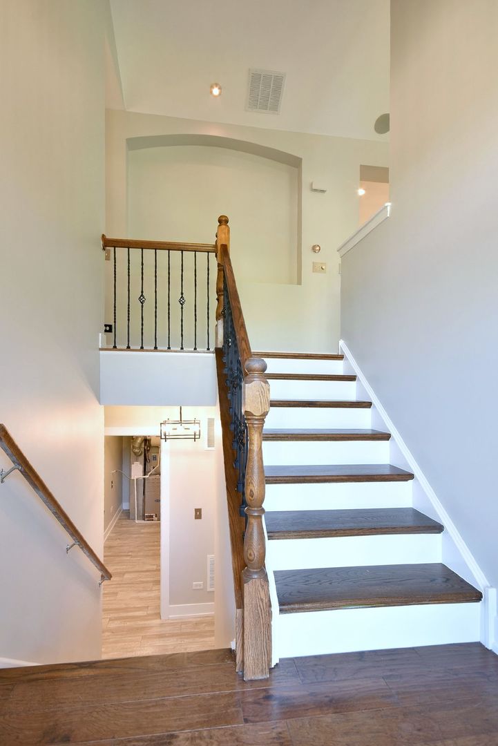 982 Indigo Court