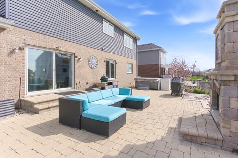 Tiny photo for 1385 Overton Drive, Lemont, IL 60439 (MLS # 12608731)