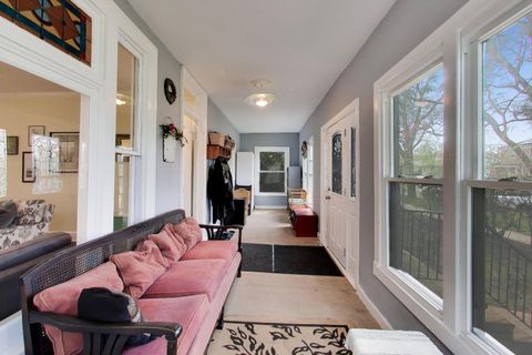 Tiny photo for 1619 Fowler Avenue, Evanston, IL 60201 (MLS # 12623552)