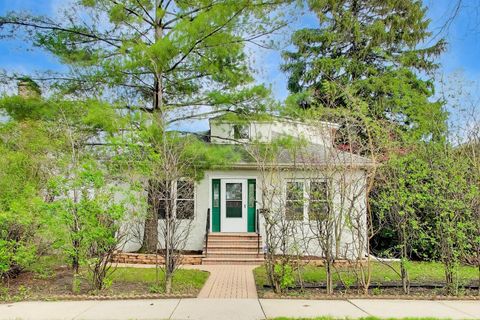 Tiny photo for 1619 Fowler Avenue, Evanston, IL 60201 (MLS # 12623552)