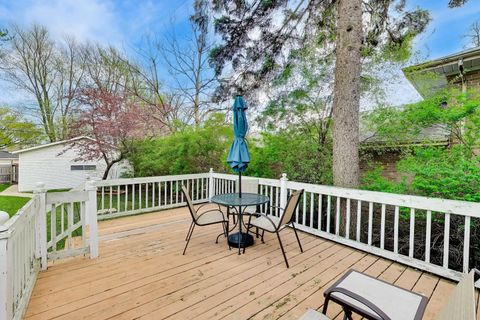 Tiny photo for 1619 Fowler Avenue, Evanston, IL 60201 (MLS # 12623552)