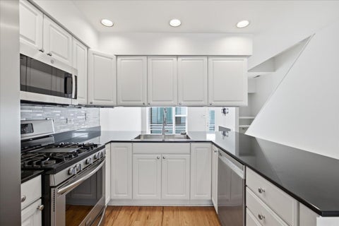 Tiny photo for 2943 N Lincoln Avenue #212, Chicago, IL 60657 (MLS # 12696616)