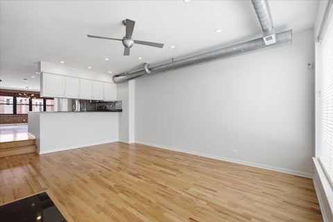 Tiny photo for 2943 N Lincoln Avenue #212, Chicago, IL 60657 (MLS # 12696616)