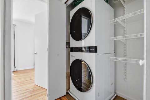 Tiny photo for 2943 N Lincoln Avenue #212, Chicago, IL 60657 (MLS # 12696616)