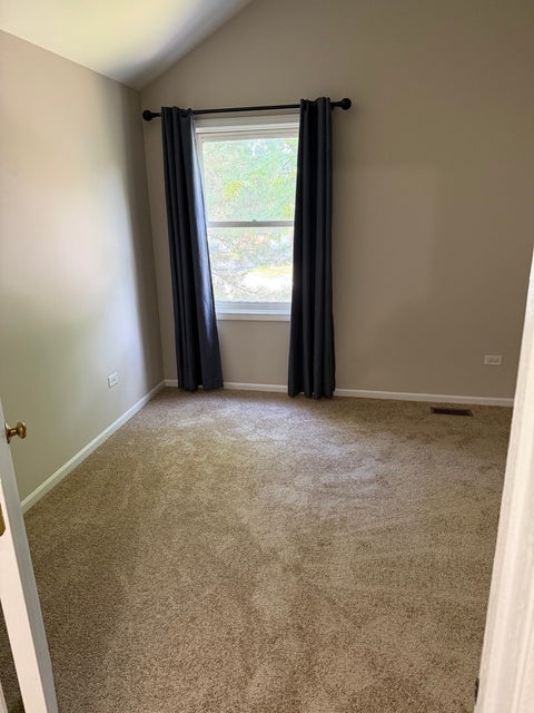 Tiny photo for 1933 N CHARTER POINT Drive, Arlington Heights, IL 60004 (MLS # 12758795)