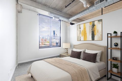 Tiny photo for 811 W 15th Place #806, Chicago, IL 60608 (MLS # 12518232)