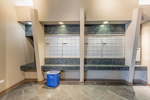 Tiny photo for 811 W 15th Place #806, Chicago, IL 60608 (MLS # 12518232)