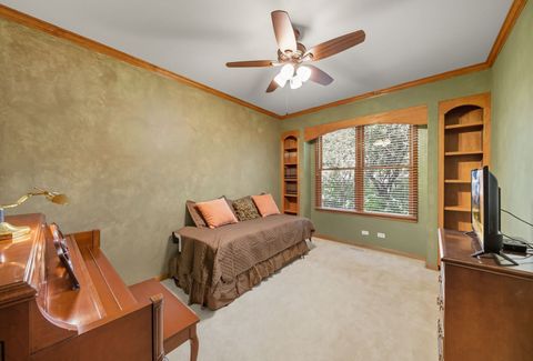 Tiny photo for 5727 Howard Avenue, La Grange Highlands, IL 60525 (MLS # 12469048)