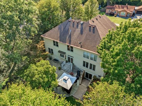 Tiny photo for 5727 Howard Avenue, La Grange Highlands, IL 60525 (MLS # 12469048)