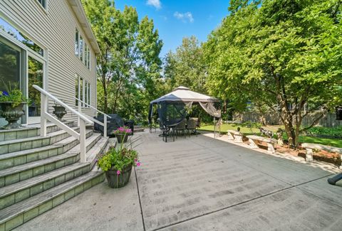 Tiny photo for 5727 Howard Avenue, La Grange Highlands, IL 60525 (MLS # 12469048)