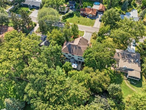 Tiny photo for 5727 Howard Avenue, La Grange Highlands, IL 60525 (MLS # 12469048)