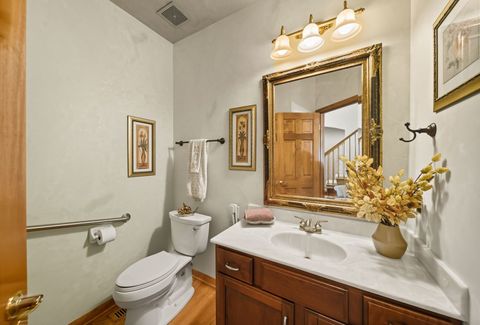 Tiny photo for 5727 Howard Avenue, La Grange Highlands, IL 60525 (MLS # 12469048)