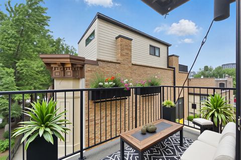 Tiny photo for 1312 W Madison Street #3A, Chicago, IL 60607 (MLS # 12497166)