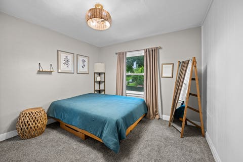Tiny photo for 2548 Hawley Street, Bettendorf, IA 52722 (MLS # 12727588)
