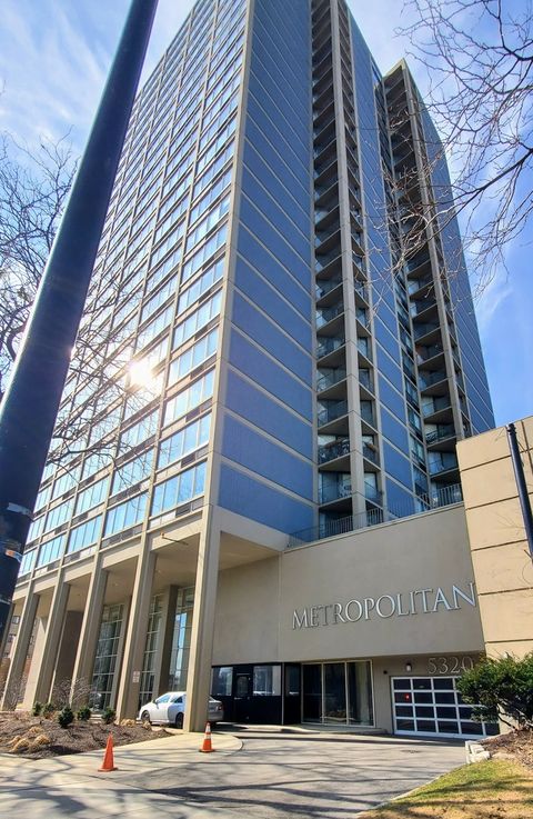 5320 N SHERIDAN Road 1608 Chicago IL 60640