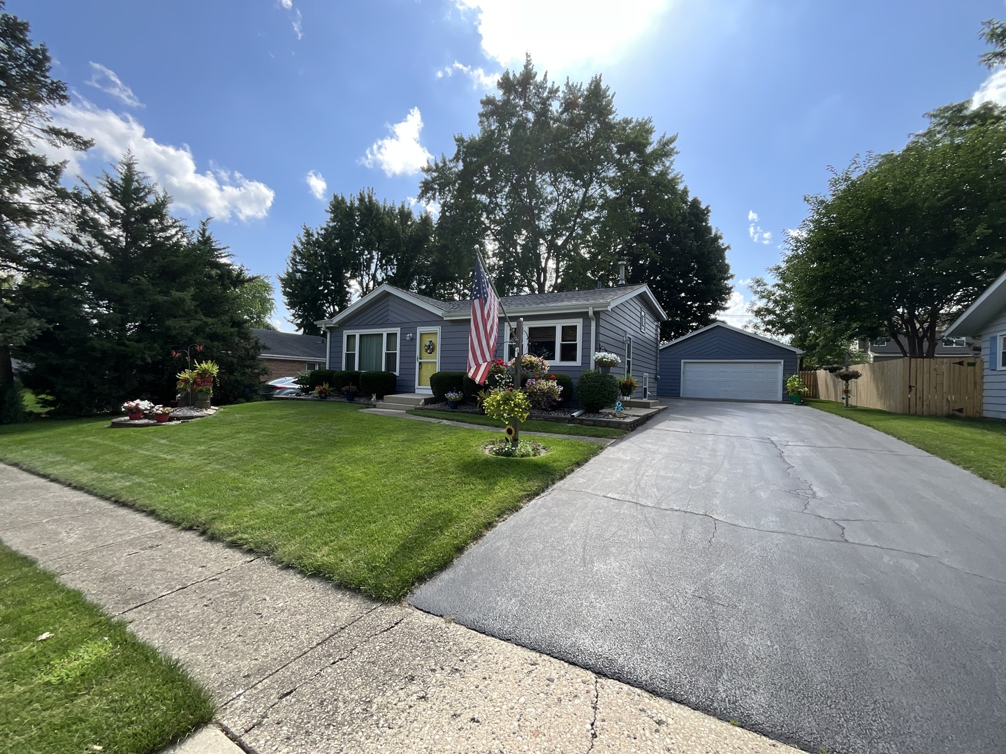 46 Bunkerhill Avenue