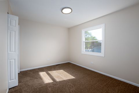 Tiny photo for Dixmoor, IL 60426 (MLS # 12627155)