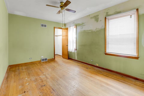 Tiny photo for 2332 Florence Street, Blue Island, IL 60406 (MLS # 12662712)