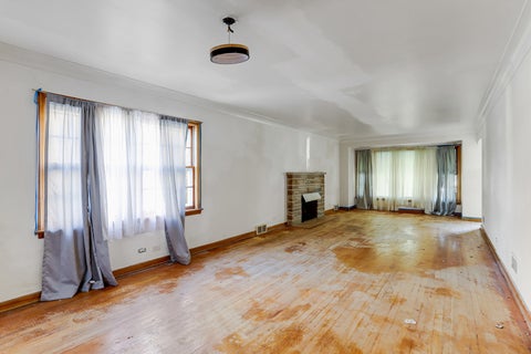 Tiny photo for 2332 Florence Street, Blue Island, IL 60406 (MLS # 12662712)