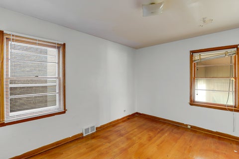 Tiny photo for 2332 Florence Street, Blue Island, IL 60406 (MLS # 12662712)