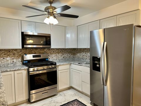 Tiny photo for 8518 W Rascher Avenue #2, Chicago, IL 60656 (MLS # 12568897)