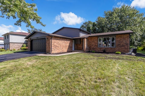 Tiny photo for 5301 Imperial Drive, Richton Park, IL 60471 (MLS # 12743608)