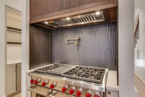 Tiny photo for 2036 W ERIE Street, Chicago, IL 60612 (MLS # 12517365)