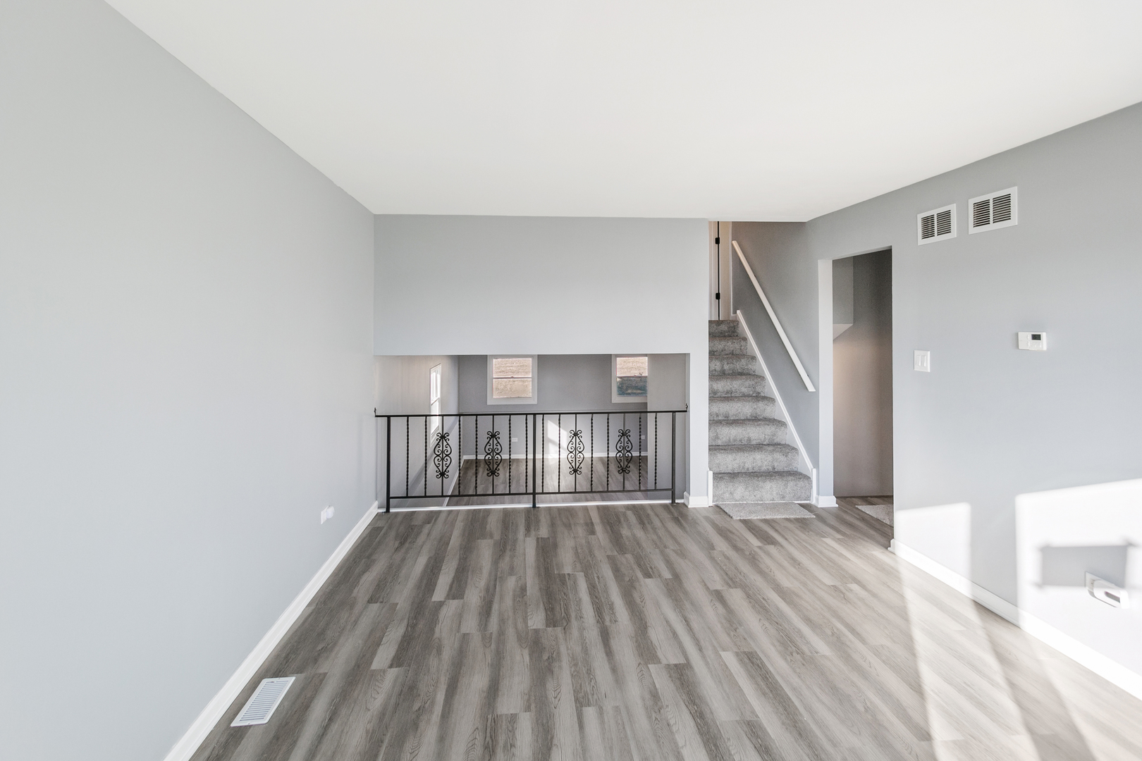 922 E 155th Street
