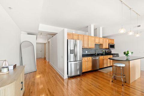 Tiny photo for 165 N Canal Street #701, Chicago, IL 60606 (MLS # 12580460)