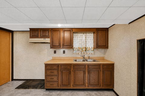 Tiny photo for 13151 S Burley Avenue, Chicago, IL 60633 (MLS # 12722180)