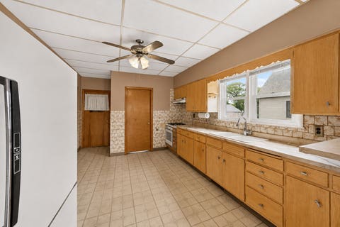 Tiny photo for 13151 S Burley Avenue, Chicago, IL 60633 (MLS # 12722180)