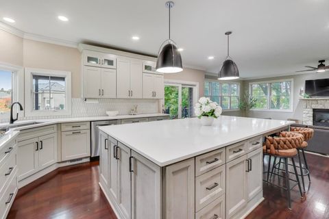 Tiny photo for 2505 Brookstone Court, Aurora, IL 60502 (MLS # 12522992)