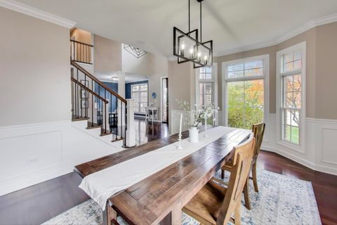 Tiny photo for 2505 Brookstone Court, Aurora, IL 60502 (MLS # 12522992)