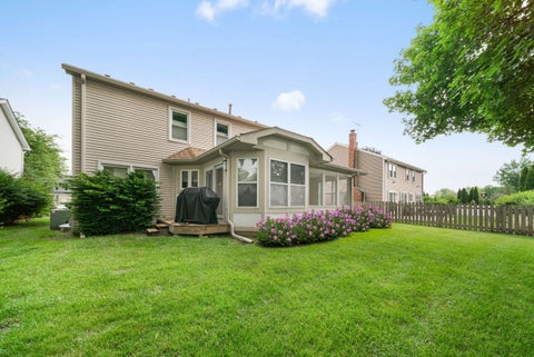 Tiny photo for 1170 Green Knolls Drive, Buffalo Grove, IL 60089 (MLS # 12640813)