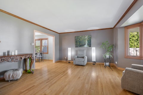Tiny photo for 428 Franklin Lane, Elk Grove Village, IL 60007 (MLS # 12774624)