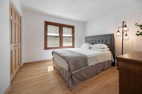 Tiny photo for 428 Franklin Lane, Elk Grove Village, IL 60007 (MLS # 12774624)