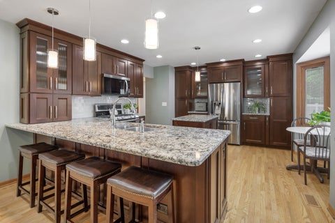Tiny photo for 428 Franklin Lane, Elk Grove Village, IL 60007 (MLS # 12774624)