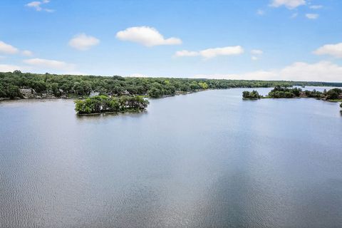Tiny photo for 5212 W Lake Shore Drive, Wonder Lake, IL 60097 (MLS # 12488588)