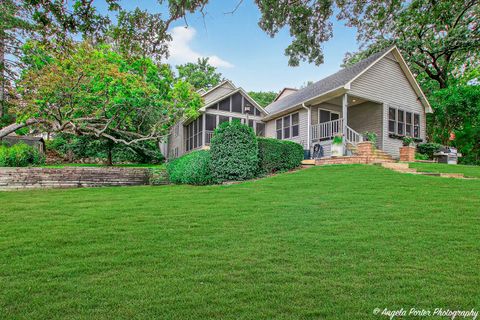 Tiny photo for 5212 W Lake Shore Drive, Wonder Lake, IL 60097 (MLS # 12488588)